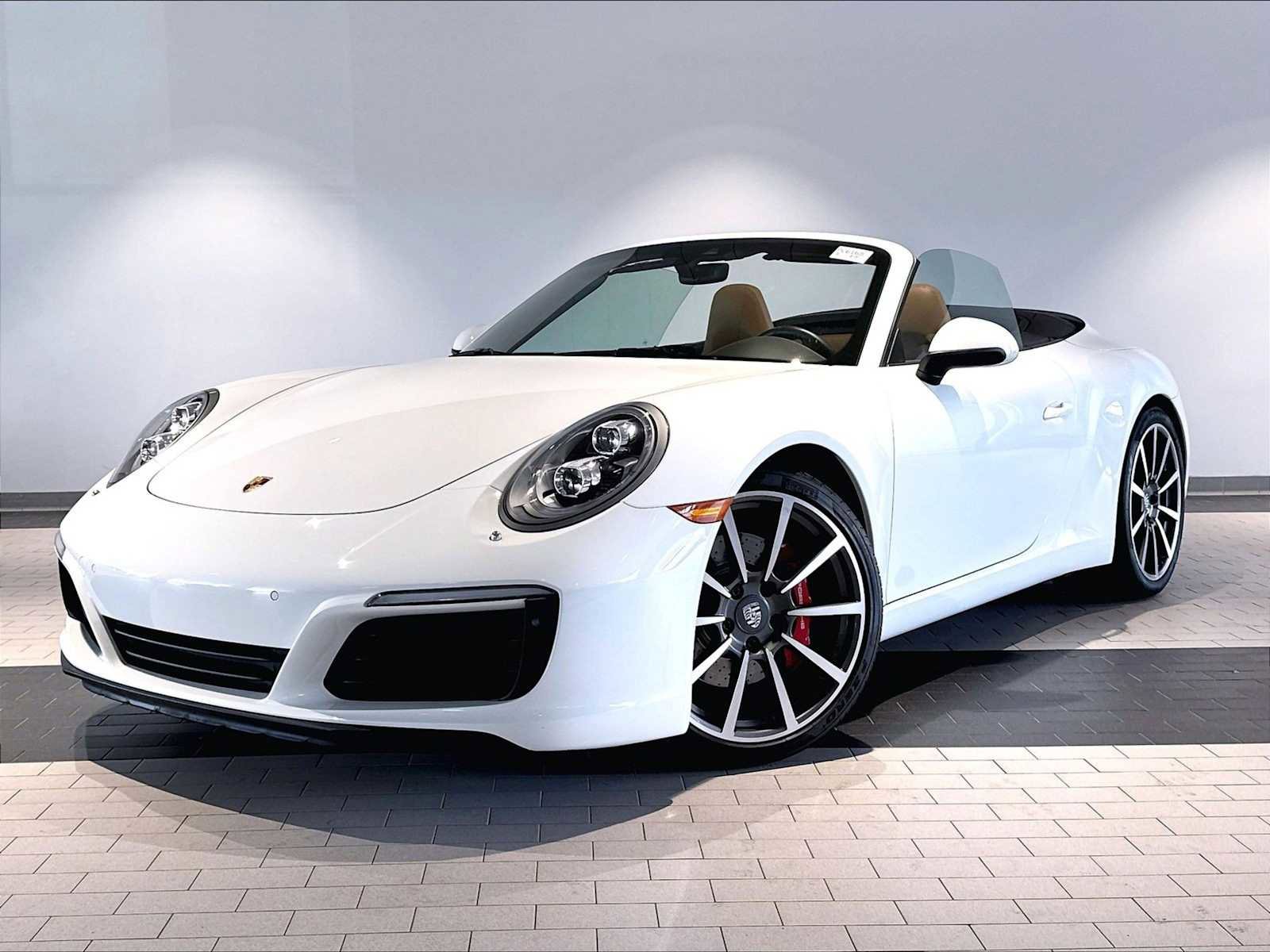 Used 2017 Porsche 911 Carrera S RWD video 1