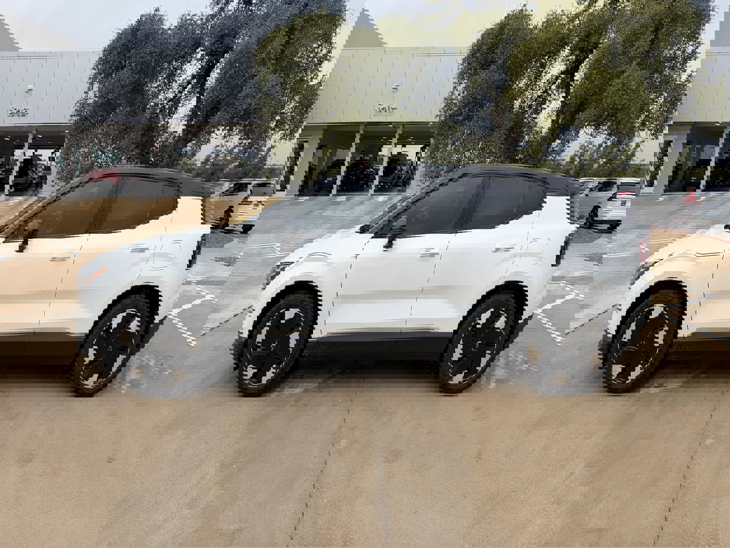 Certified 2025 Volvo EX30 Plus w/ Climate Package image 3