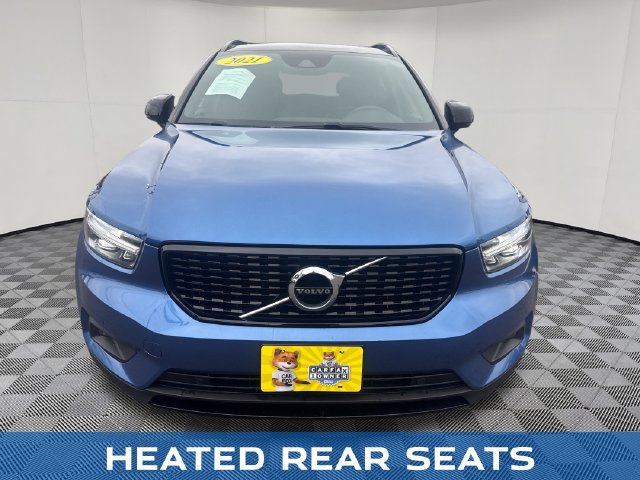 Used 2021 Volvo XC40 T5 R-Design w/ Climate Package AWD/4WD image 9