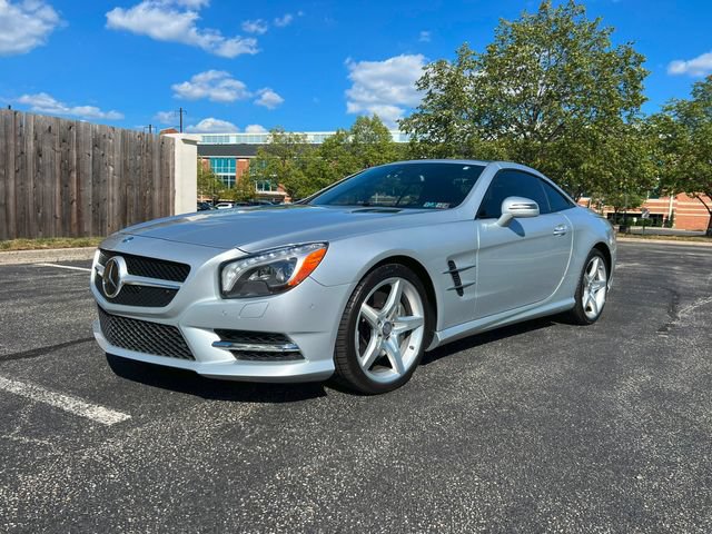 Used 2013 Mercedes-Benz SL 550 image 2