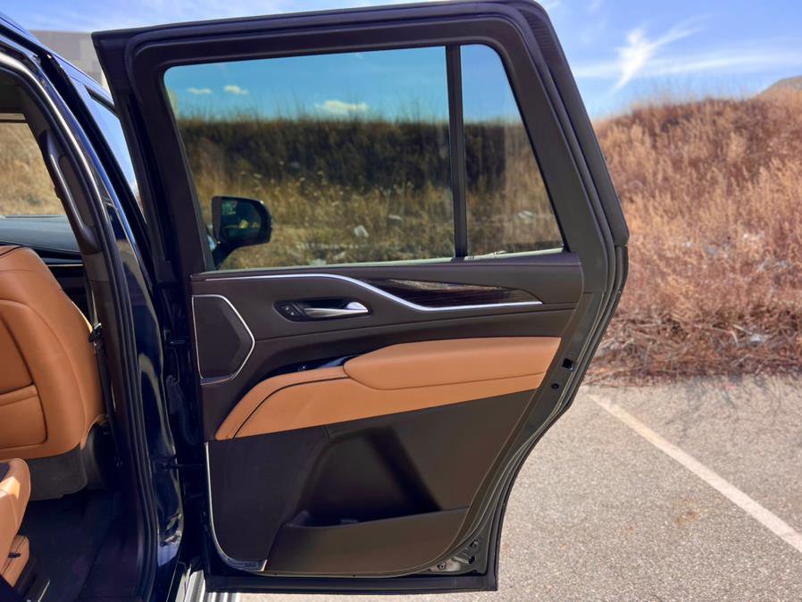 Used 2021 Cadillac Escalade Sport w/ Driver Assist Tech Package image 13