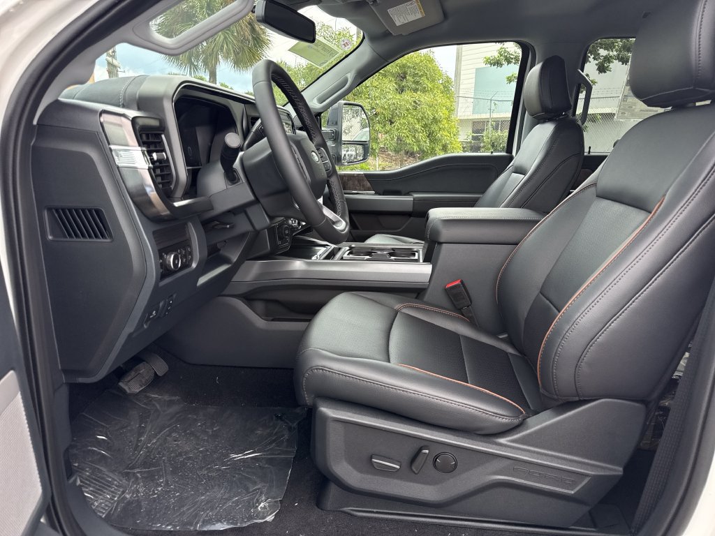 New 2027 Ford F250 Lariat w/ Black Appearance Package AWD/4WD image 21