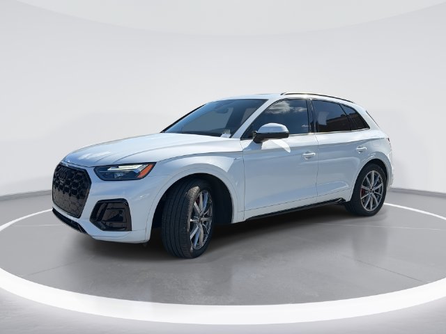 Used 2024 Audi Q5 e Premium Plus w/ Premium Plus Package AWD/4WD image 1