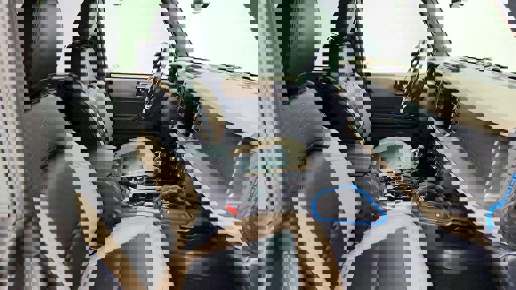 Used 2024 Ford Bronco Wildtrak image 23