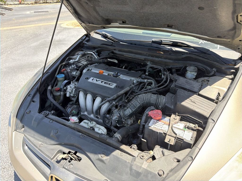 Used 2003 Honda Accord LX image 27