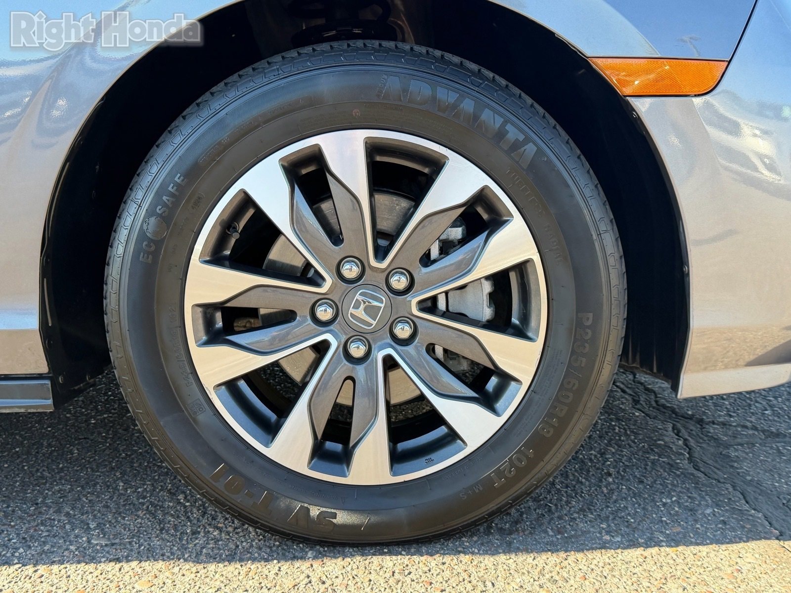 Used 2024 Honda Odyssey EX-L image 10