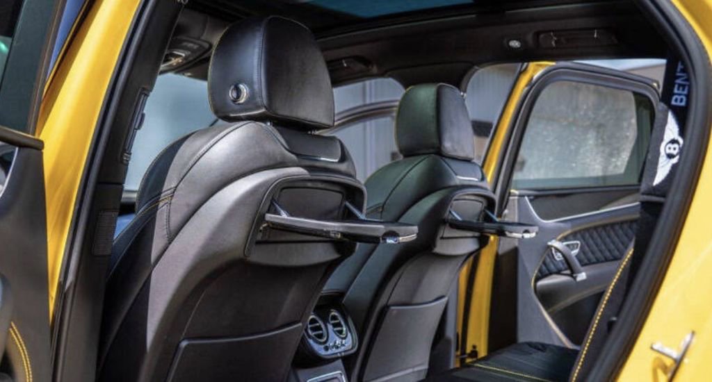 Used 2019 Bentley Bentayga image 28