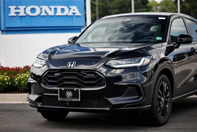 New 2027 Honda HR-V Sport image 2