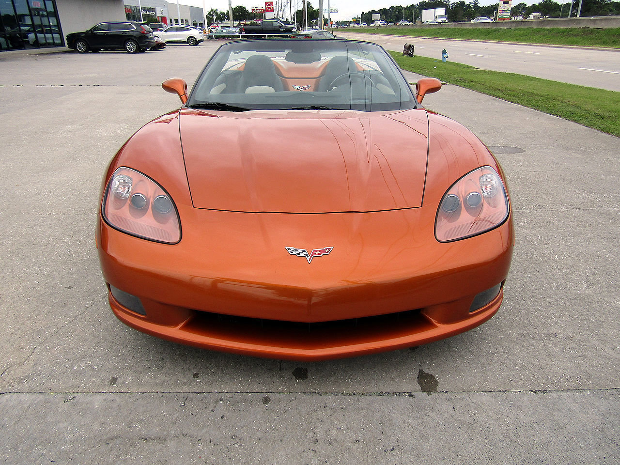 Used 2008 Chevrolet Corvette Convertible w/ Preferred Equipment Group RWD image 2