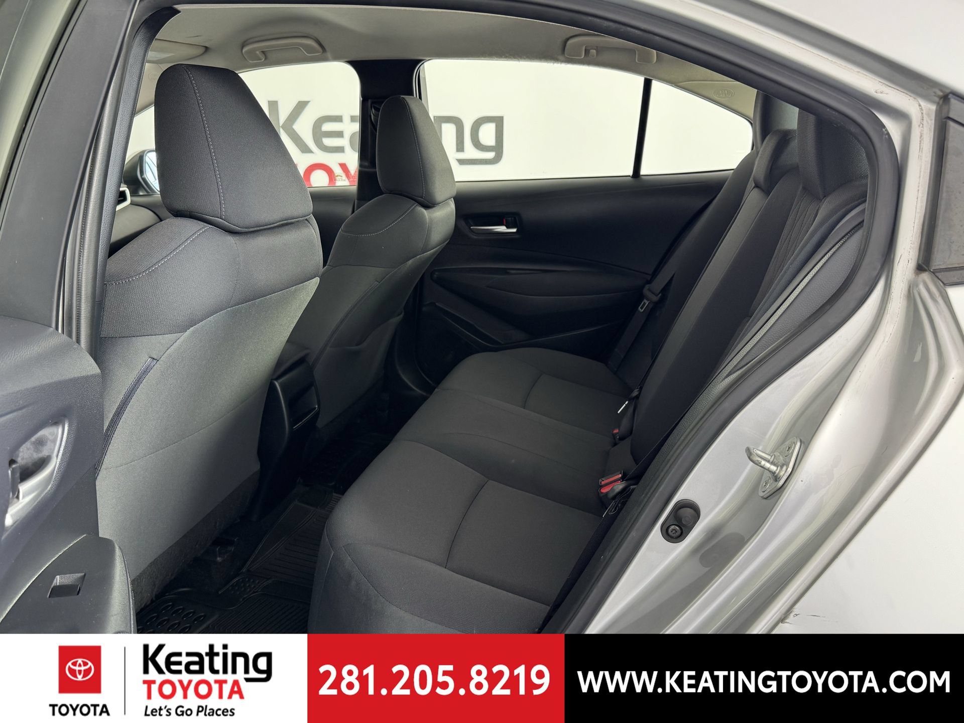 Used 2020 Toyota Corolla LE FWD image 15
