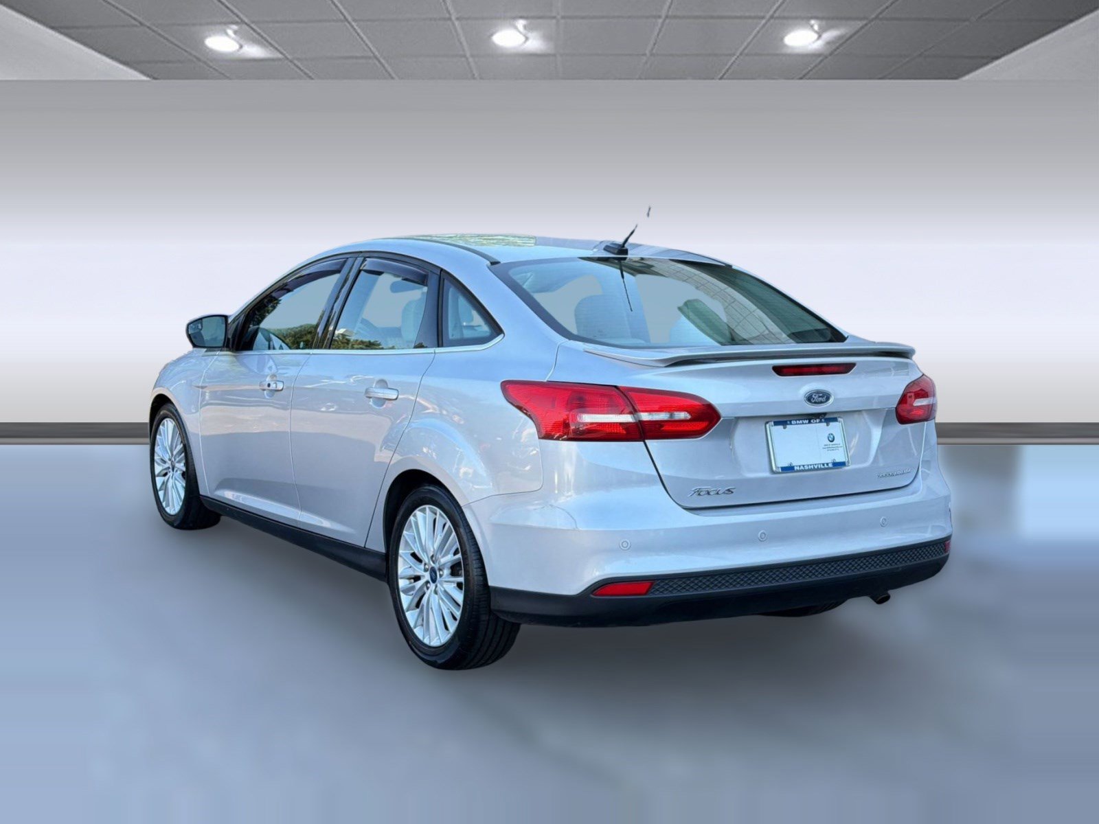 Used 2018 Ford Focus Titanium FWD image 3