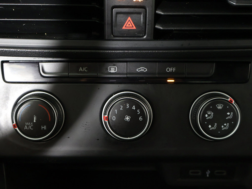 Used 2023 Volkswagen Jetta Sport FWD image 42