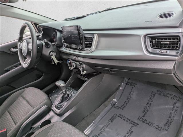 Used 2023 Kia Rio LX image 20