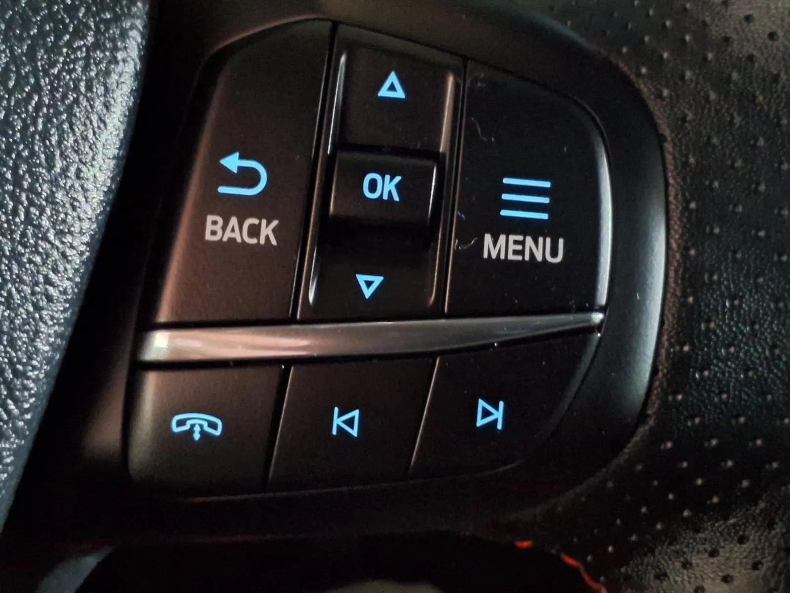 Used 2026 Ford Escape ST-Line w/ Tech Pack #1 AWD/4WD image 26
