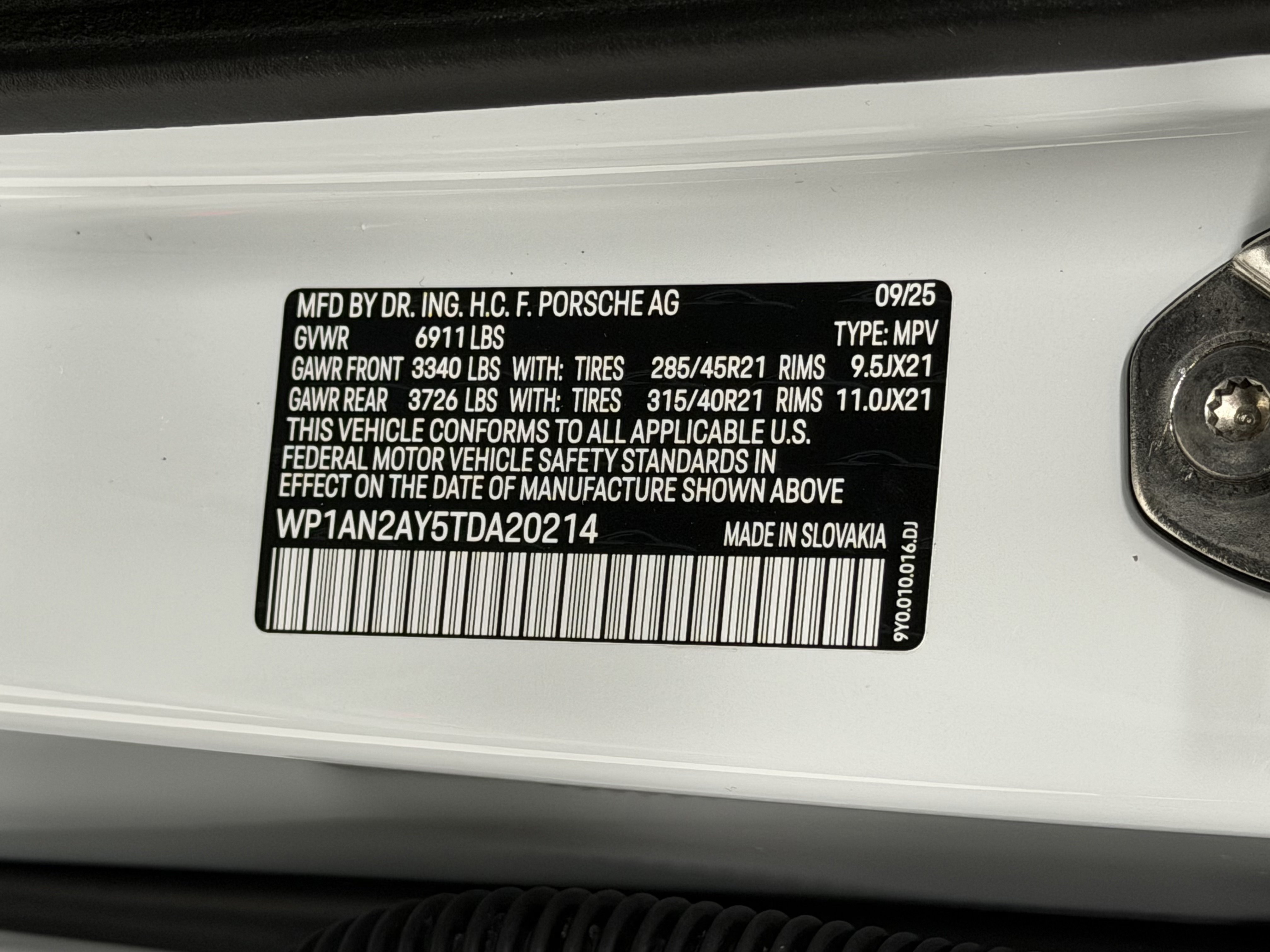 New 2026 Porsche Cayenne S AWD/4WD image 60