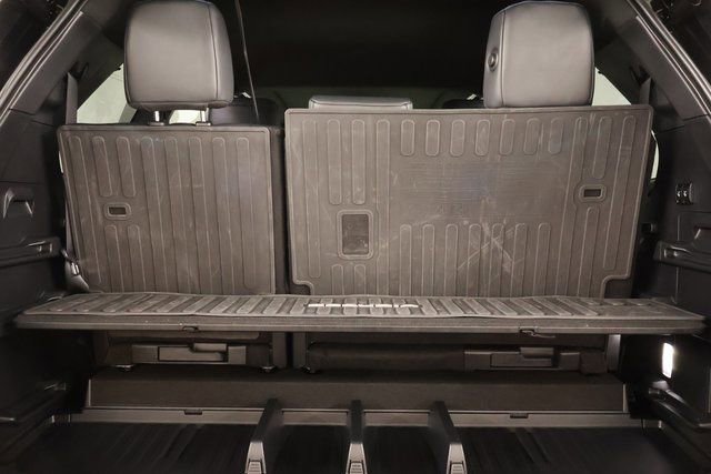 Used 2025 Toyota Sequoia Platinum AWD/4WD image 26