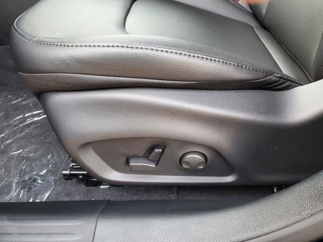 Used 2026 Jeep Compass Limited image 6