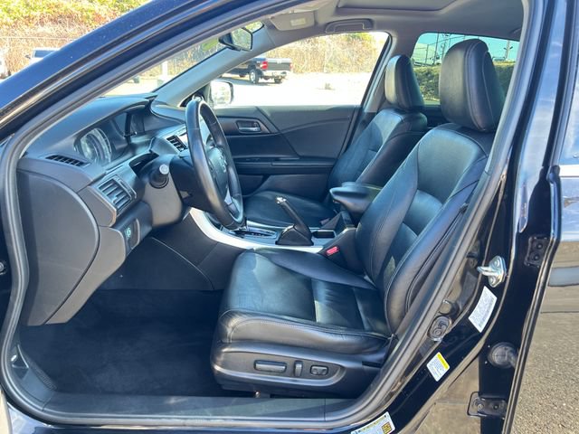 Used 2015 Honda Accord EX-L image 15