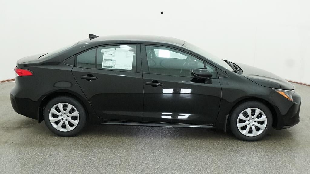New 2027 Toyota Corolla LE FWD image 11