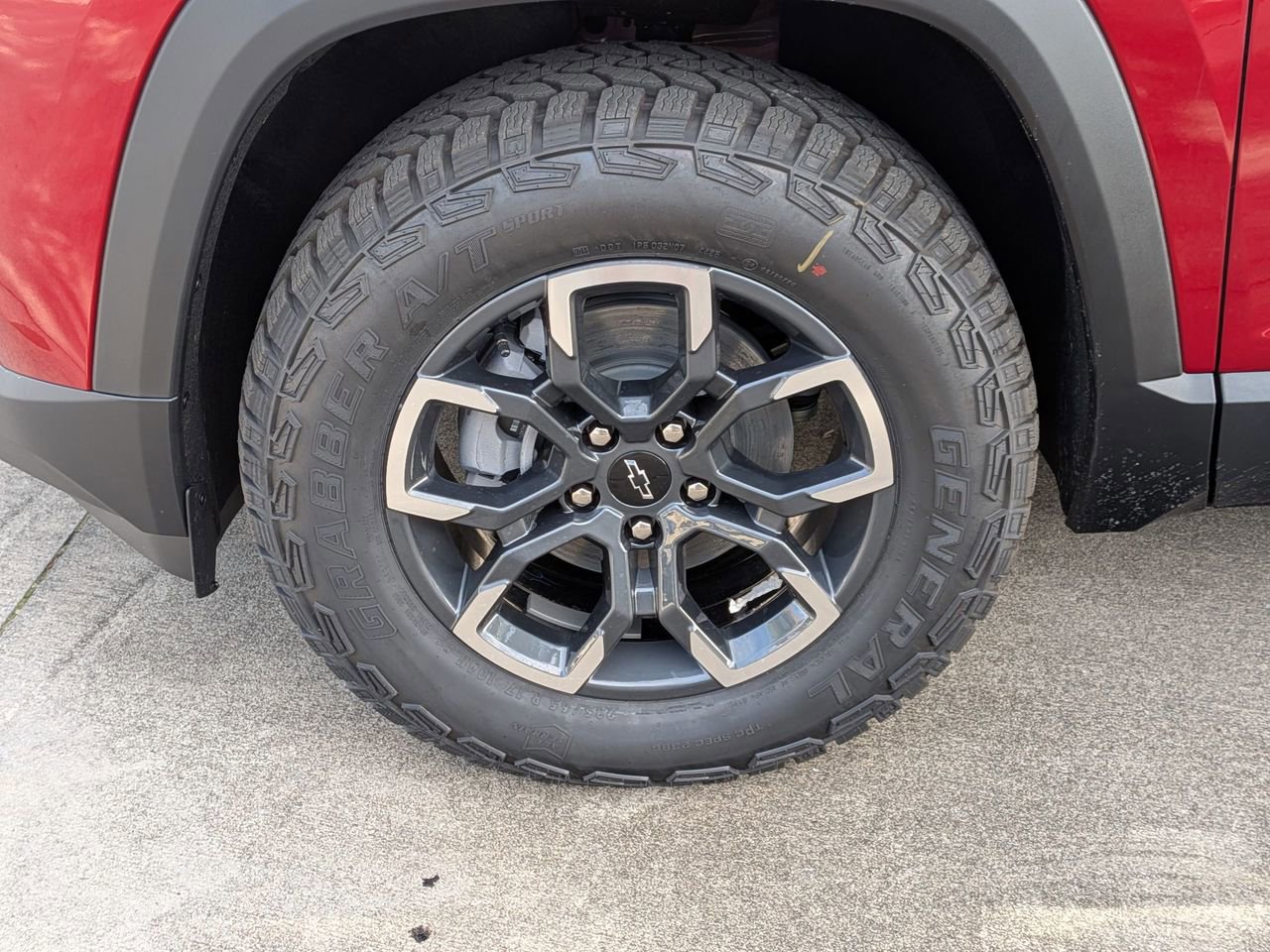 New 2026 Chevrolet Equinox ACTIV w/ Convenience Package III image 26