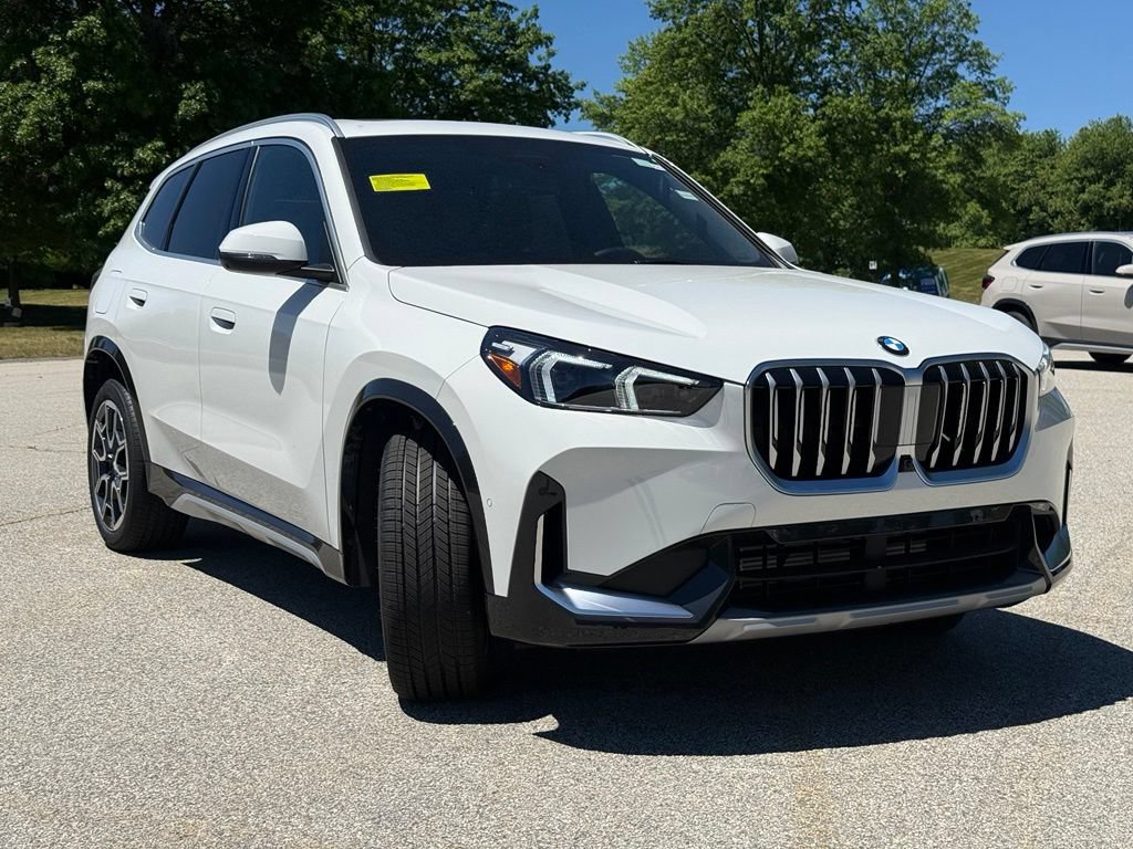 New 2026 BMW X1 xDrive28i AWD/4WD image 8