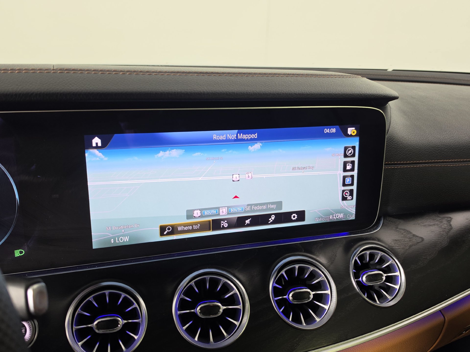 Used 2022 Mercedes-Benz E 450 Coupe image 15