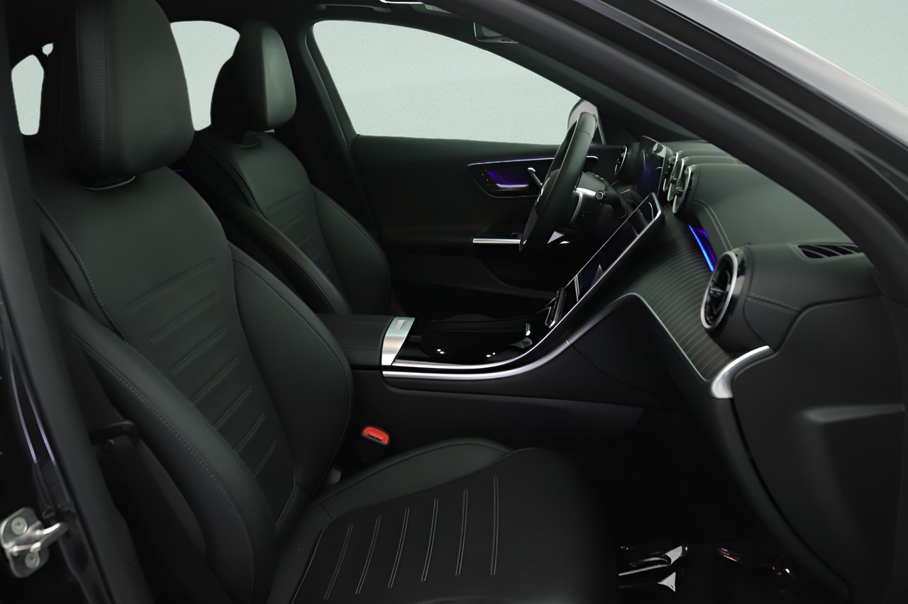 Certified 2023 Mercedes-Benz C 300 Sedan image 28