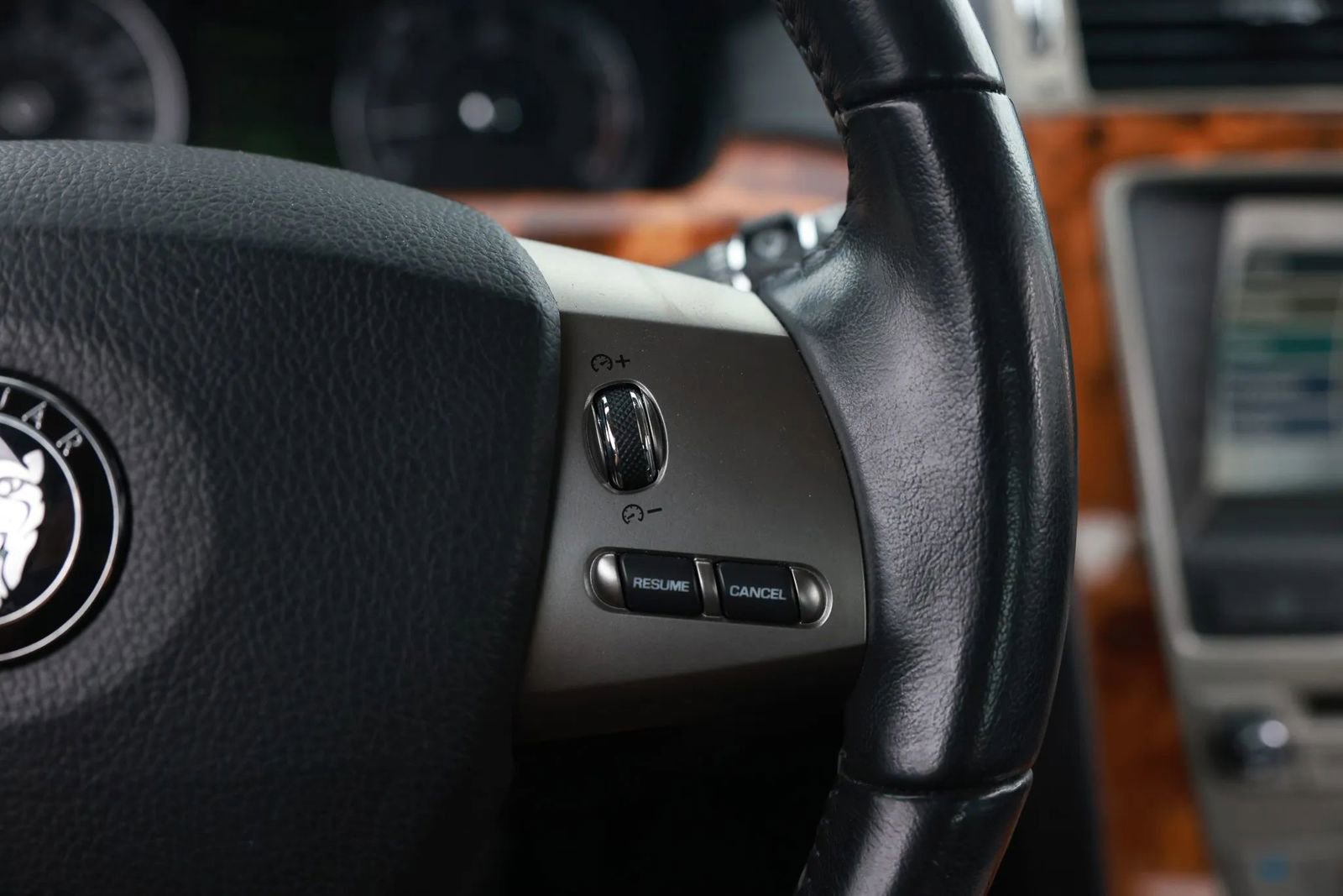 Used 2008 Jaguar XK Coupe image 26