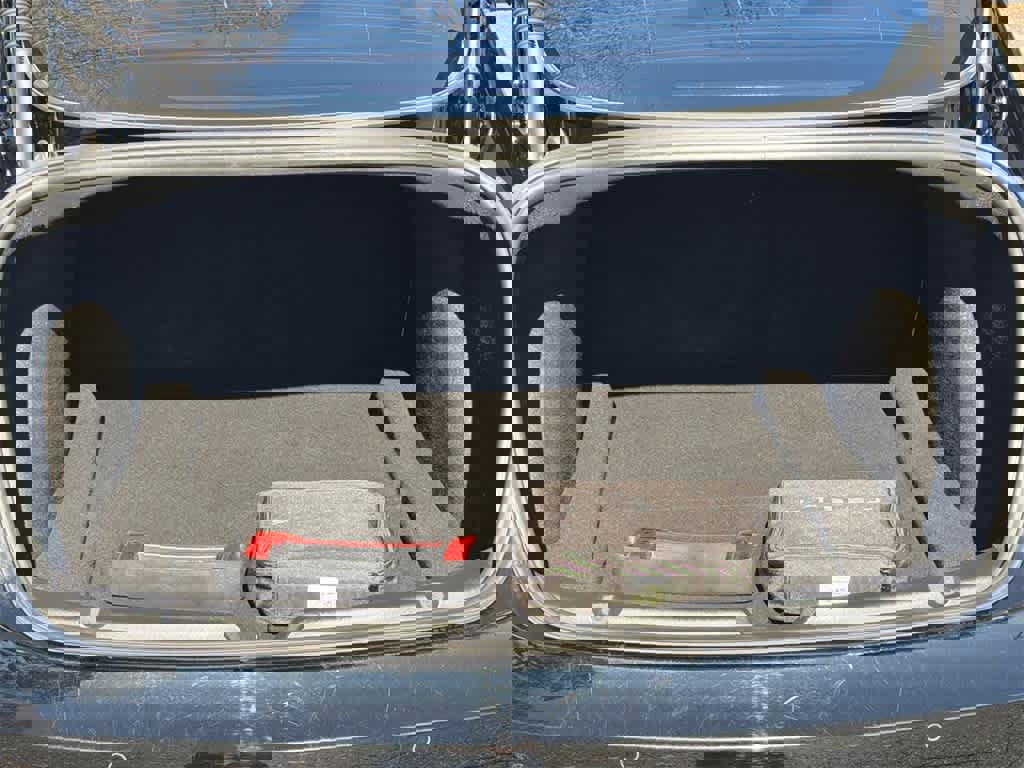 Used 2022 Tesla Model 3 Performance image 16