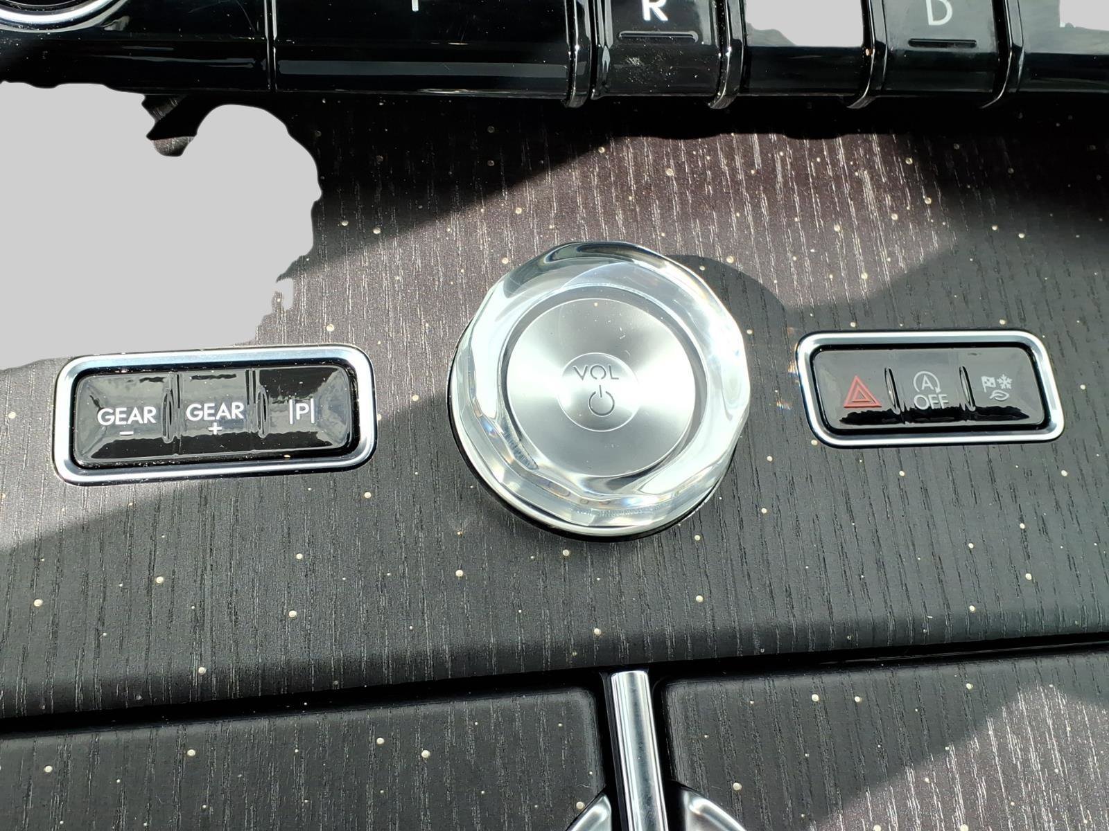 Used 2025 Lincoln Navigator L Black Label image 18