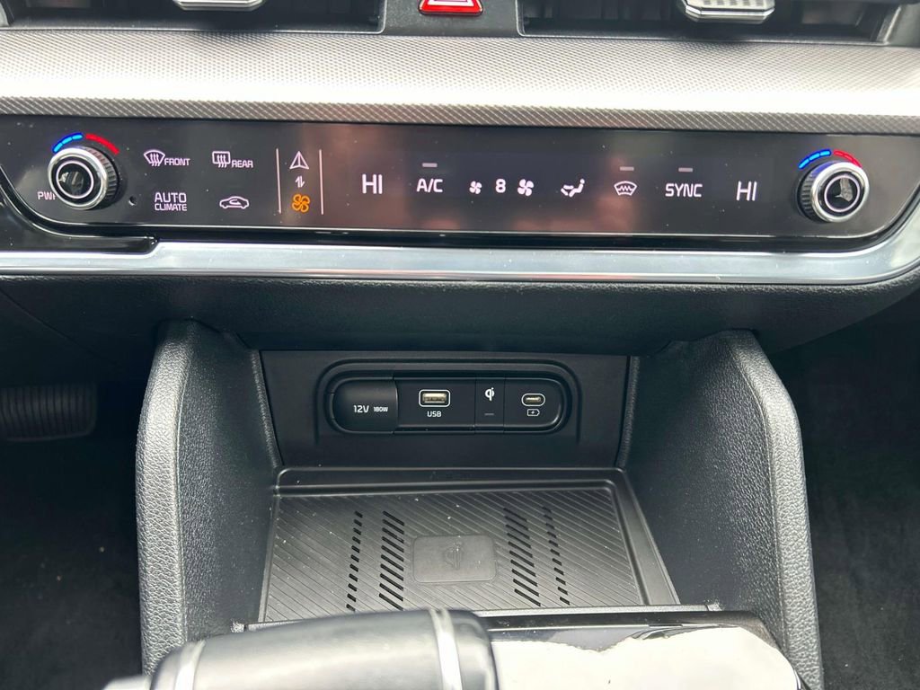 Used 2023 Kia Sportage SX image 29