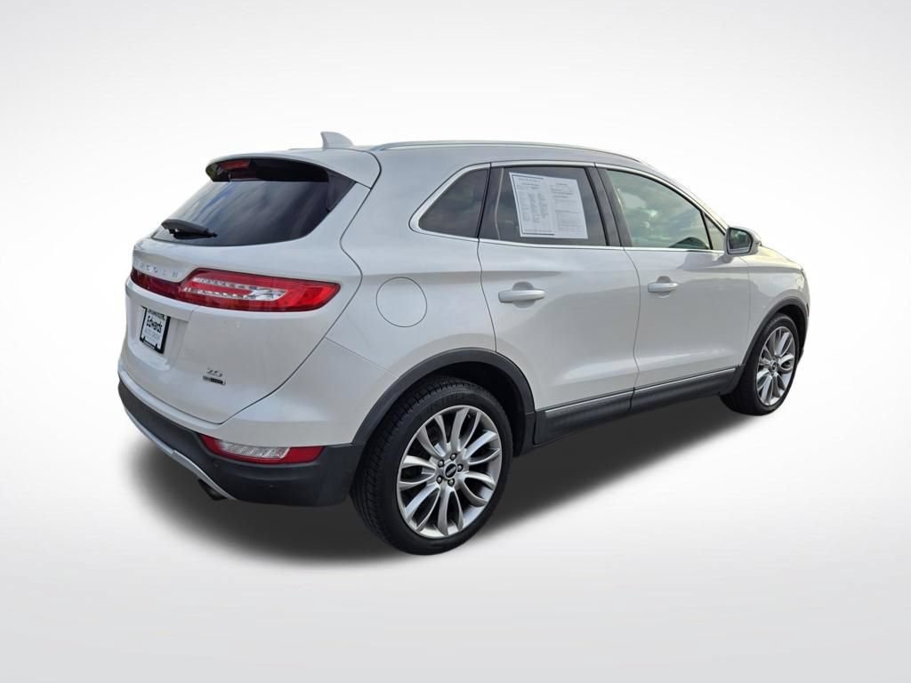 Used 2016 Lincoln MKC Reserve w/ Lincoln MKC Climate Package FWD image 3