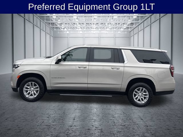 Used 2022 Chevrolet Suburban LT AWD/4WD image 3
