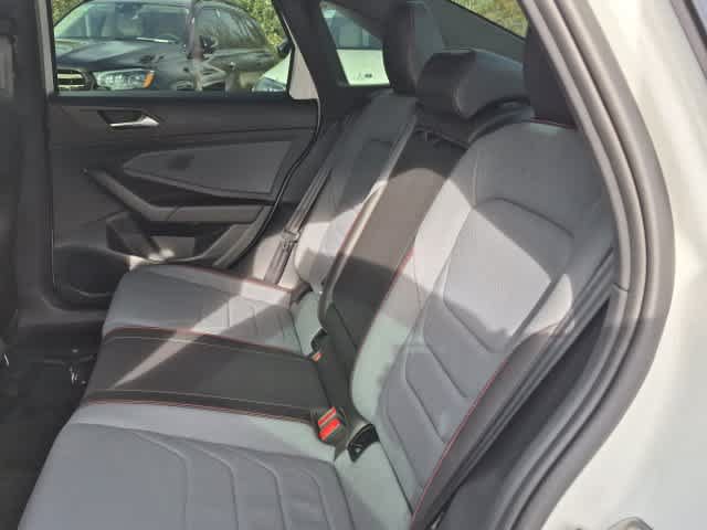 Used 2025 Volkswagen Jetta GLI Autobahn FWD image 18