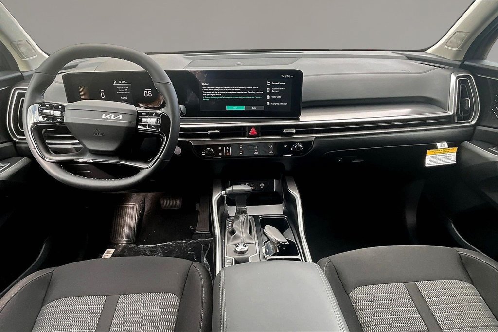 New 2026 Kia Sorento LX FWD image 5