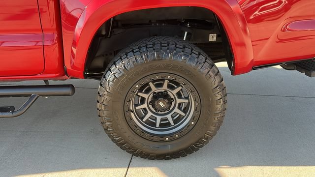 Used 2023 Toyota Tacoma TRD Sport AWD/4WD image 22