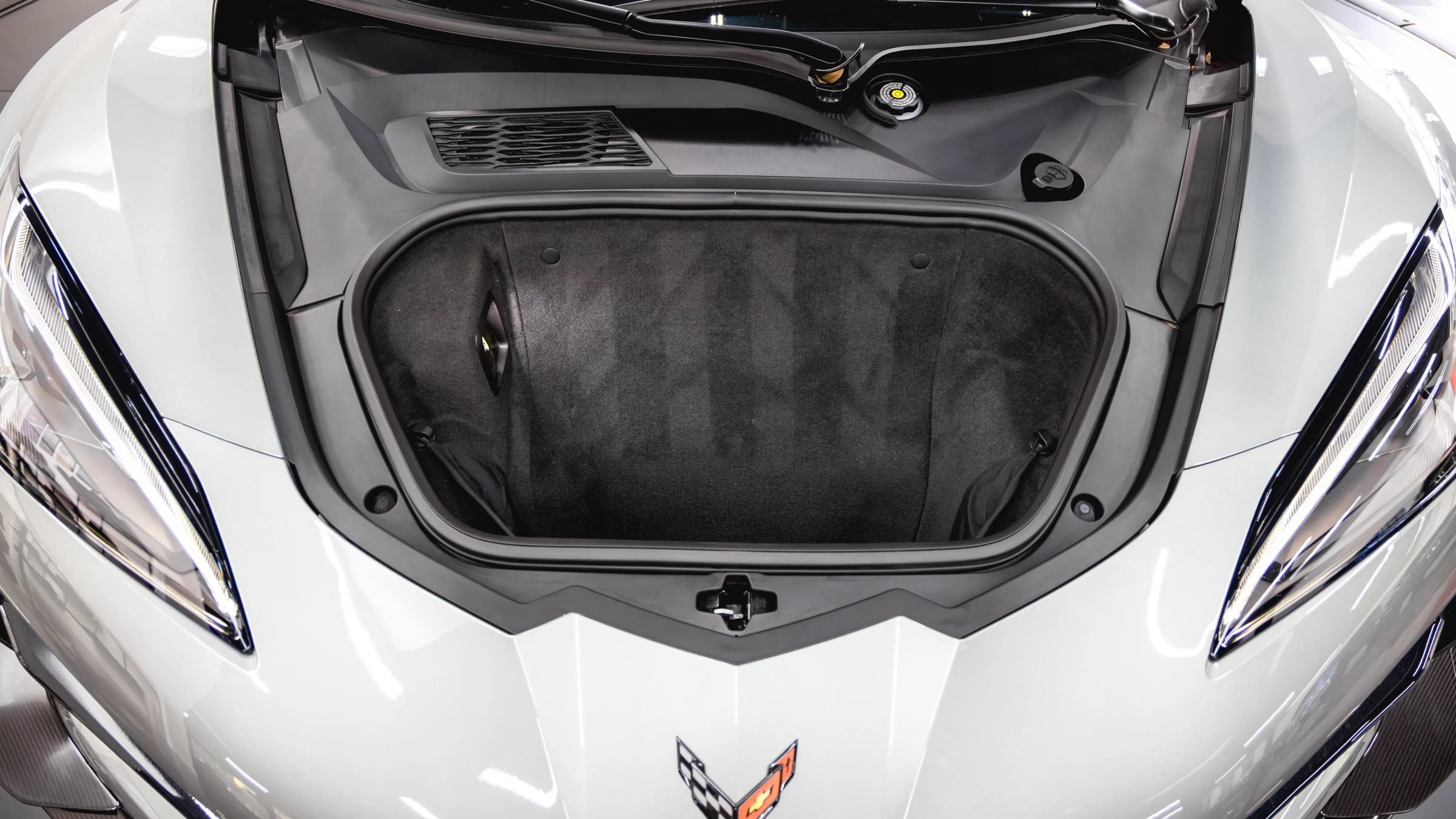 Used 2024 Chevrolet Corvette Z06 w/ Z07 Performance Package RWD image 65