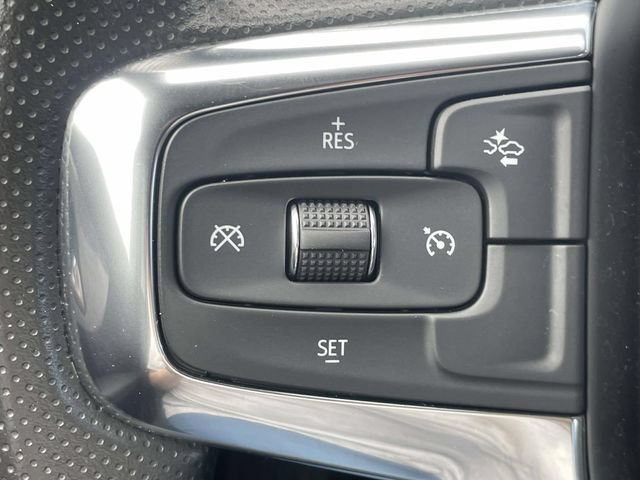 Used 2024 Chevrolet Blazer LT w/ Midnight/Sport Edition FWD image 23