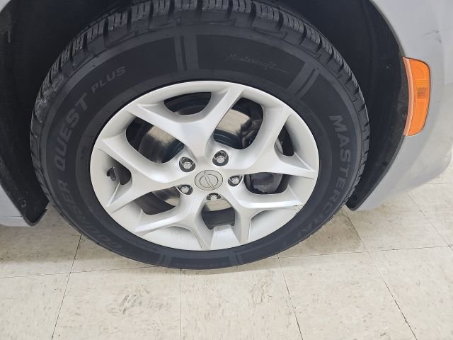 Used 2020 Chrysler Pacifica Limited FWD image 11