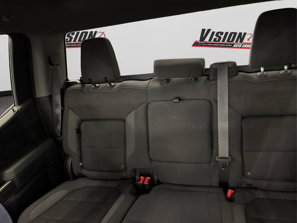 Used 2020 Chevrolet Silverado 1500 RST image 19