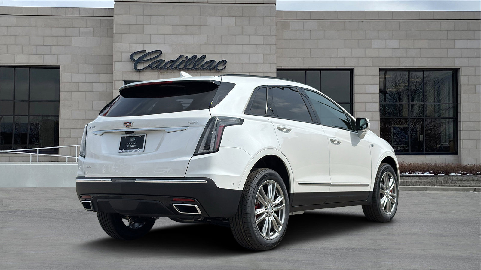 New 2026 Cadillac XT5 Sportv image 3