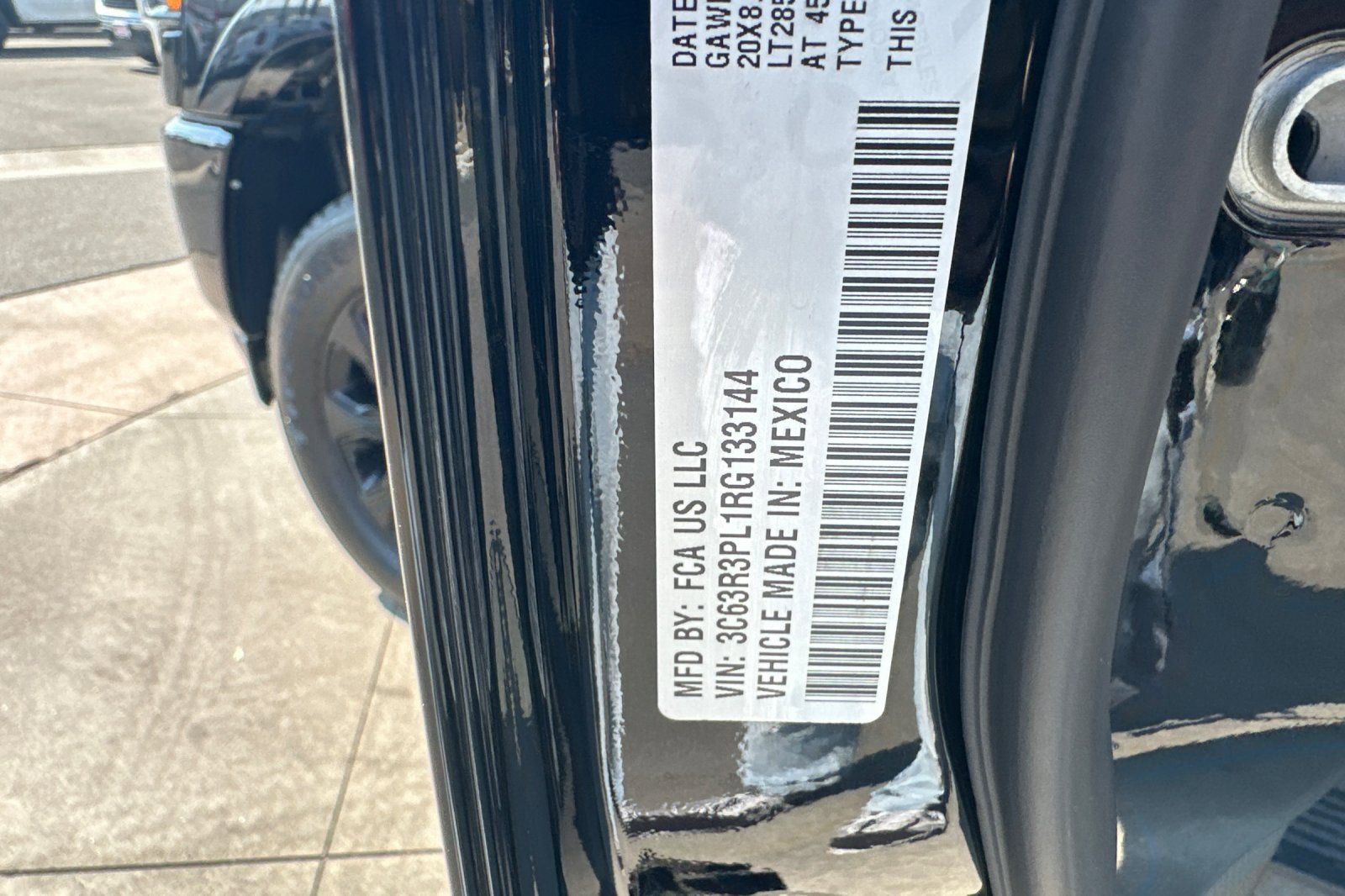 Used 2024 RAM 3500 Limited image 31