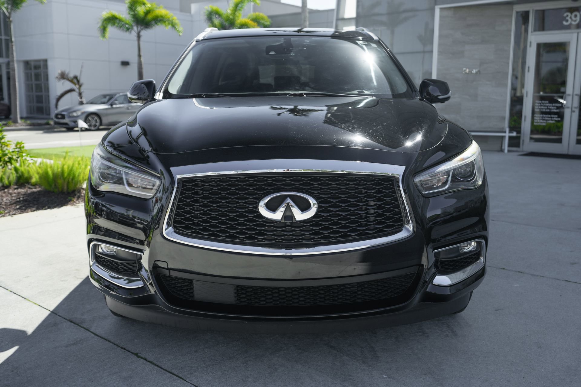 Used 2020 INFINITI QX60 Luxe w/ Essential Package image 5