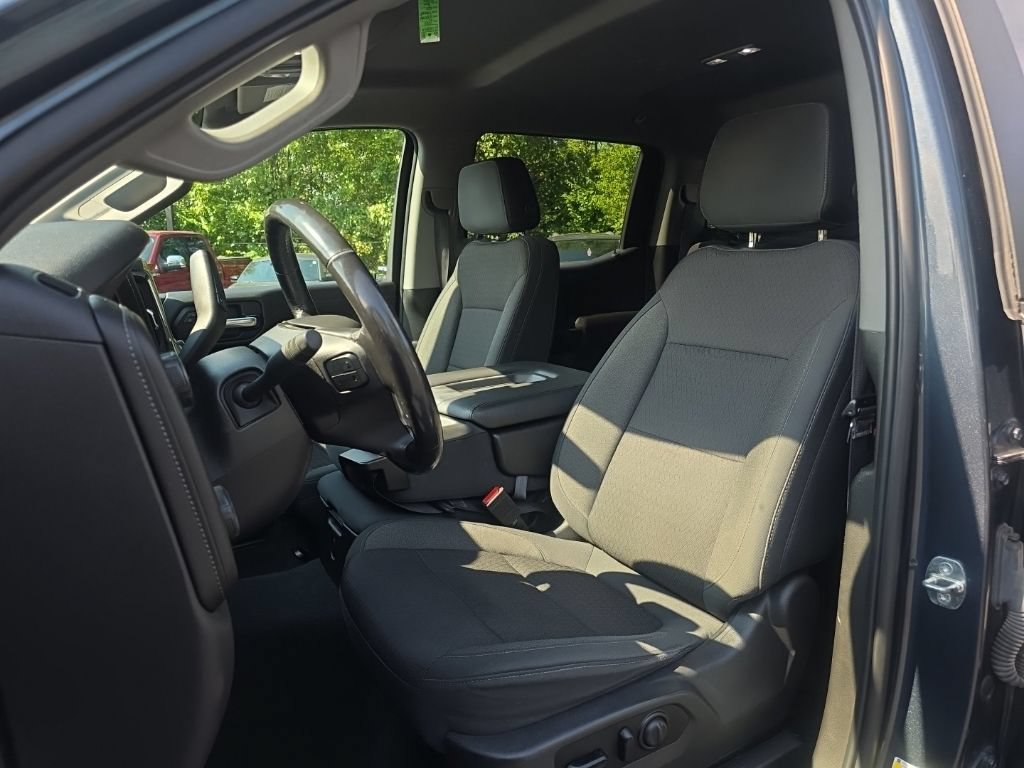 Used 2020 Chevrolet Silverado 1500 LT w/ All-Star Edition AWD/4WD image 13