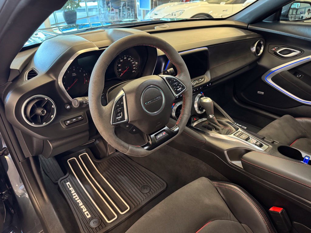 Used 2023 Chevrolet Camaro ZL1 RWD image 3