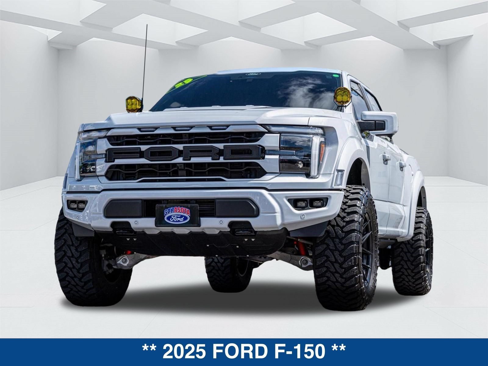 Used 2025 Ford F150 Raptor AWD/4WD image 8