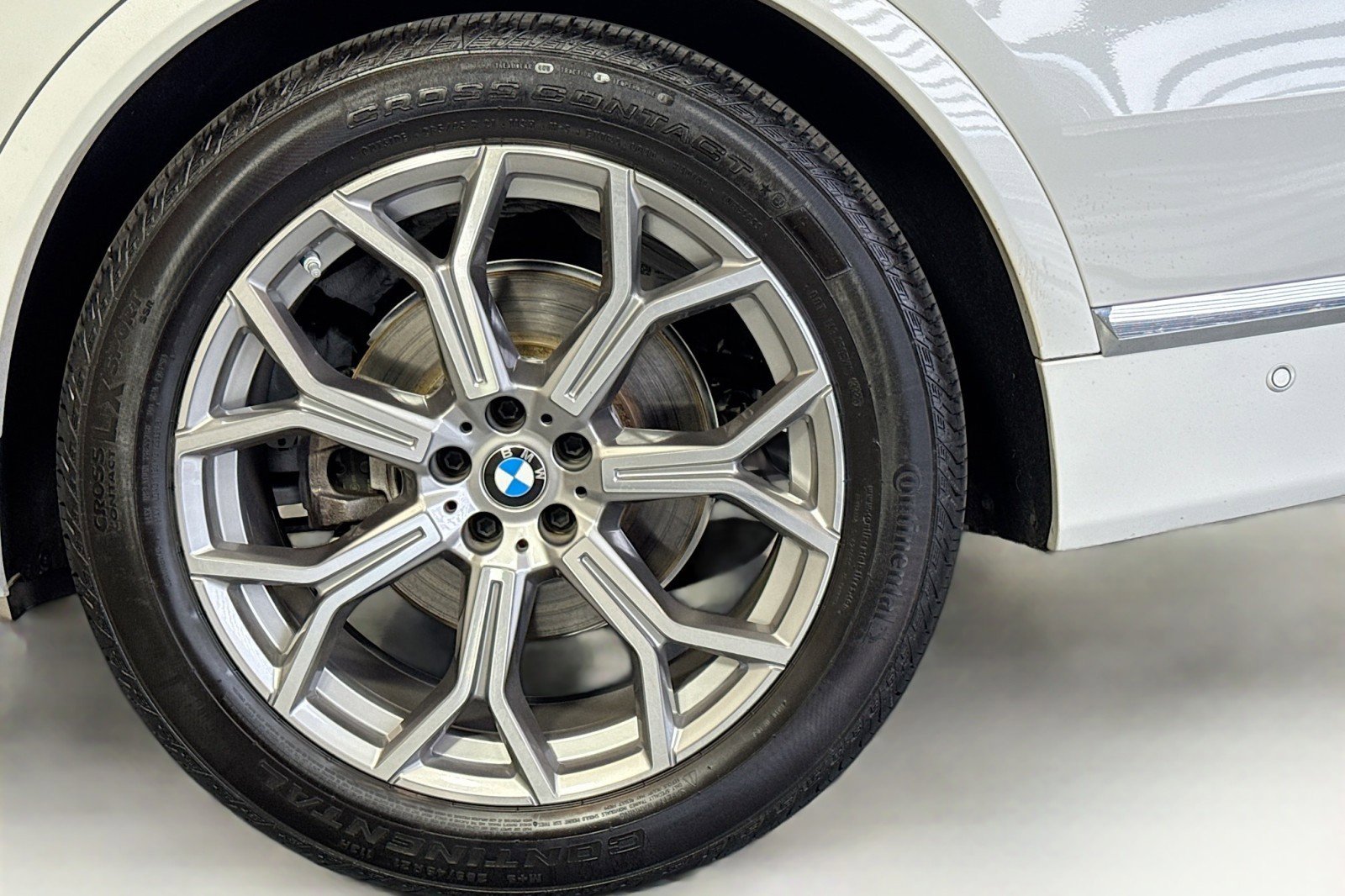 Used 2023 BMW X7 xDrive40i image 29