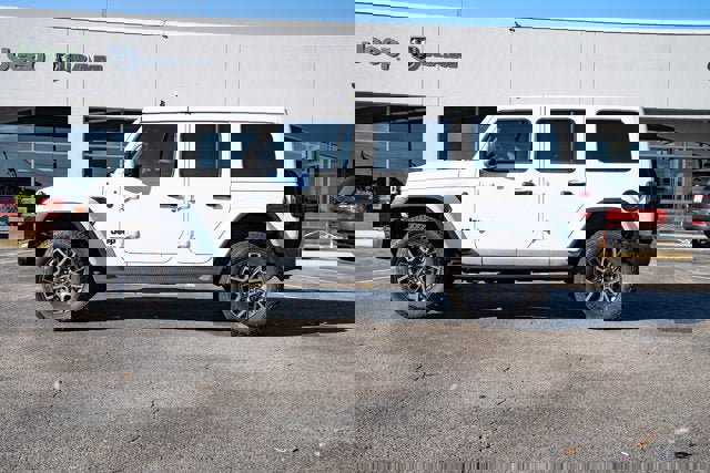 New 2025 Jeep Wrangler Unlimited Sahara image 2