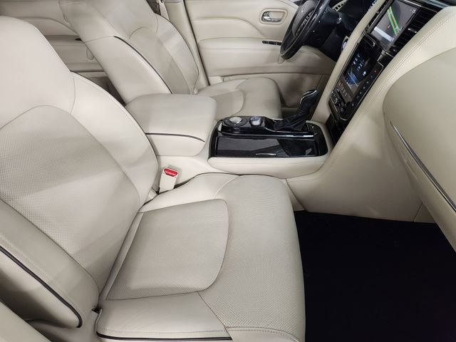 Used 2020 INFINITI QX80 Luxe w/ Proassist Package RWD image 3