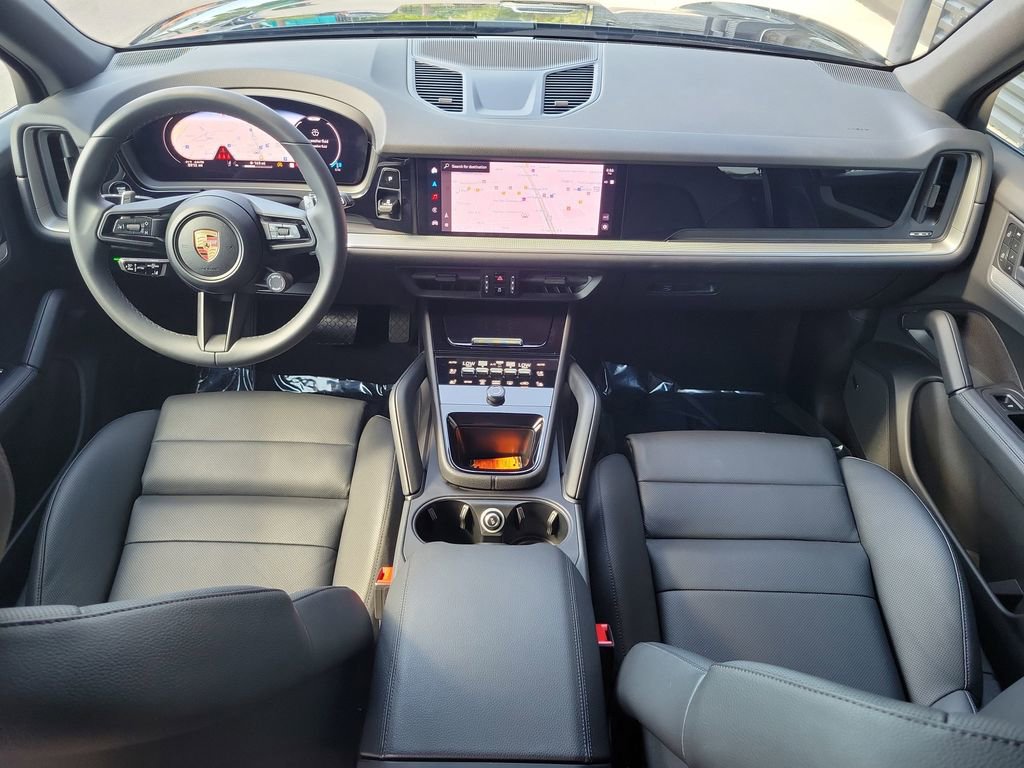 Certified 2025 Porsche Cayenne image 22